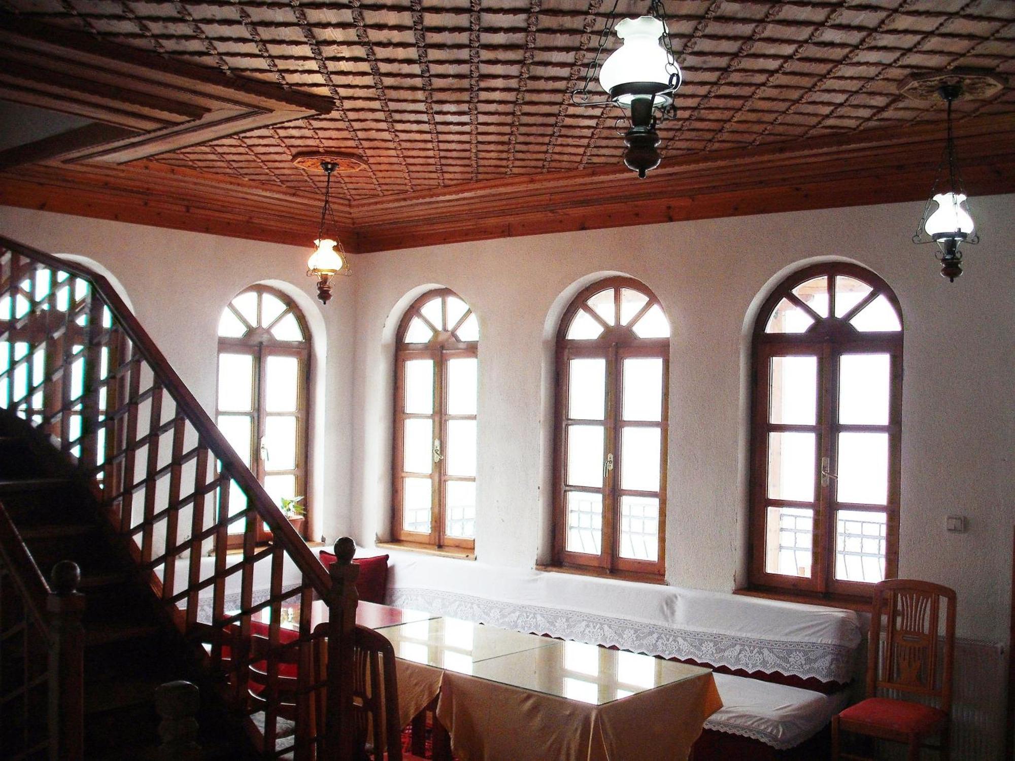 Hotel Kalemi Гирокастра Экстерьер фото