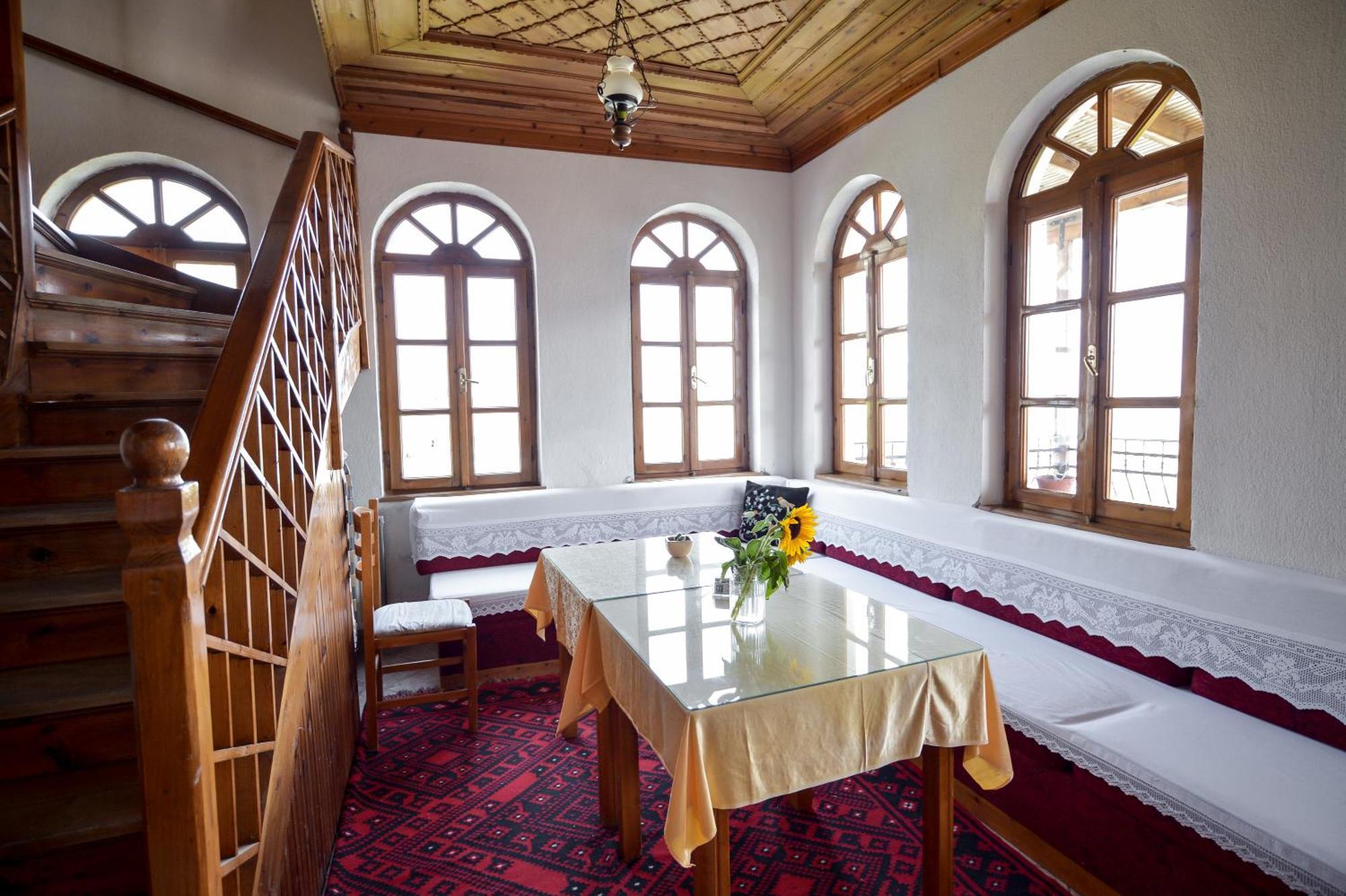 Hotel Kalemi Гирокастра Экстерьер фото